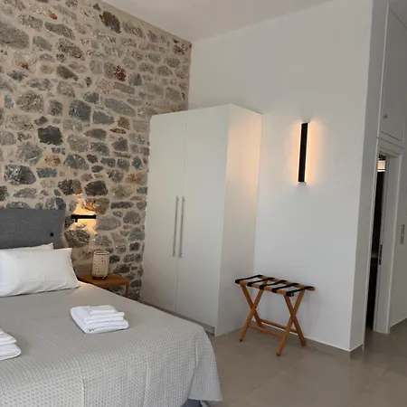 Almyra Apartament