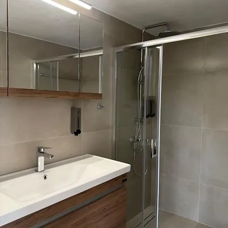 Almyra Apartament