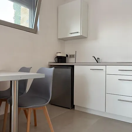 Apartament Almyra