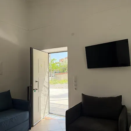 Almyra Apartament *