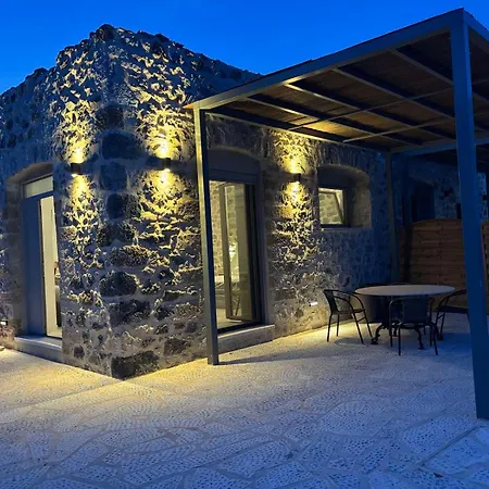 Almyra Apartament
