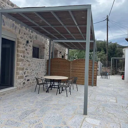 Apartament Almyra