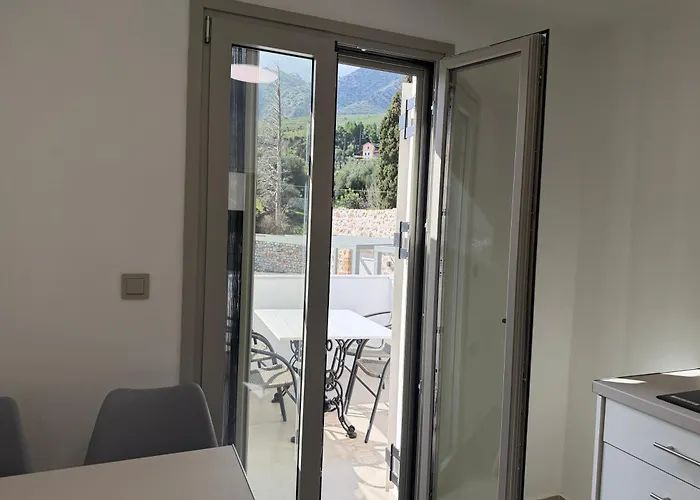 Almyra Apartman