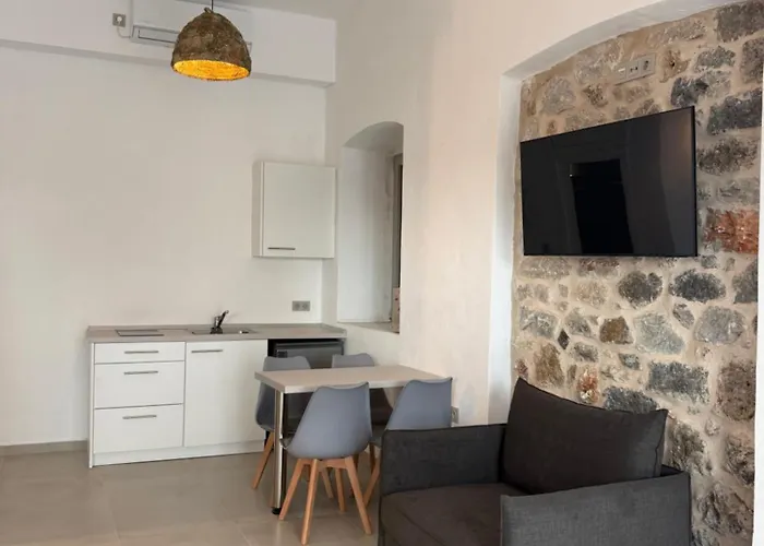 Almyra Apartman